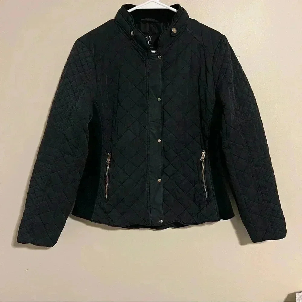 New York & Co Quilted Lightweight Jacket Size Medium